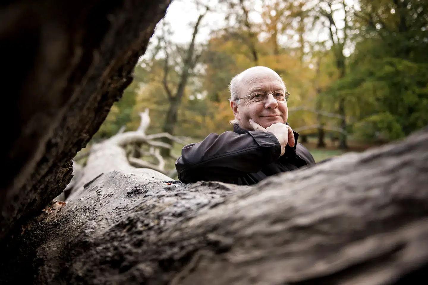 »Det fungerer ikke som en samlet tekst. Strukturen er svag og kun med meget god vilje er der noget, der ligner et gennemgående budskab,« skriver Berlingskes anmelder om Tor Nørretranders nye bog, »Samfundsglæde«.