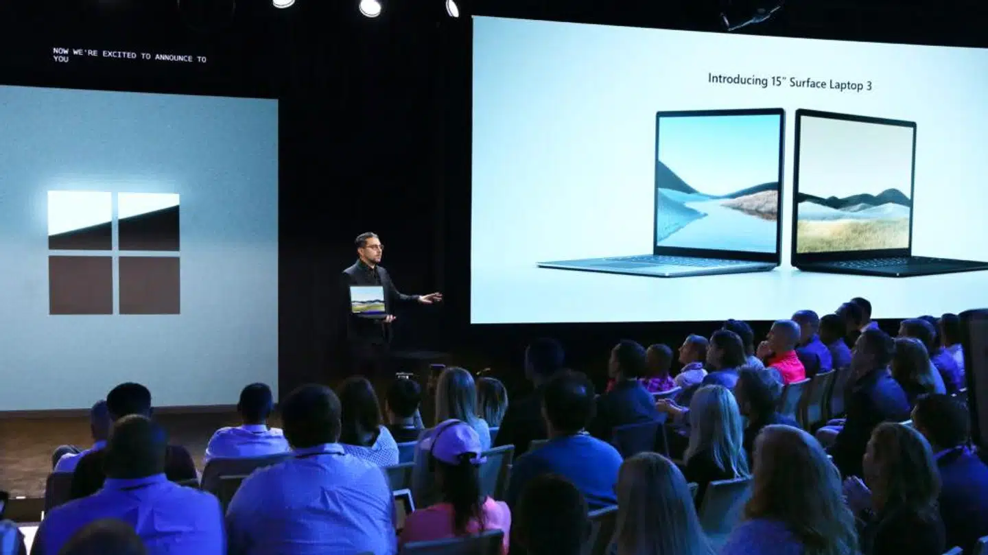 Microsofts Surface-PCer har været en stor succes. Nu har softwaregiganten lanceret sin årlige opdatering af de bærbare PCer, her den klassiske bærbare på 15 tommer. Foto: Microsoft