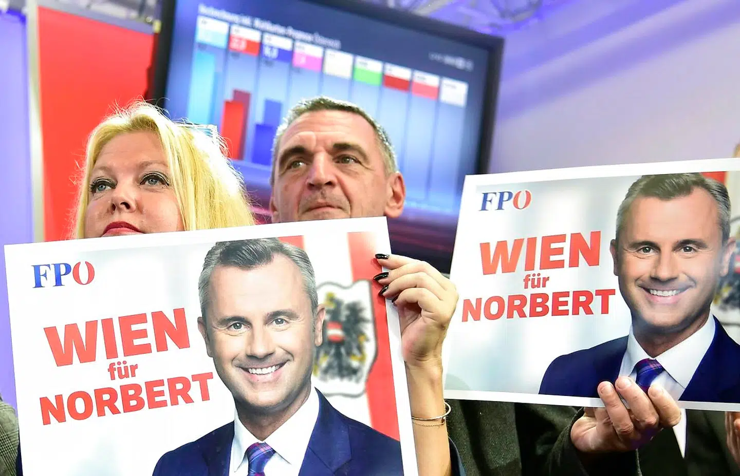 Der var ikke mange smil hos Frihedspartiet på valgaftenen. De mange skandaler har kostet i vælgertilslutningen.