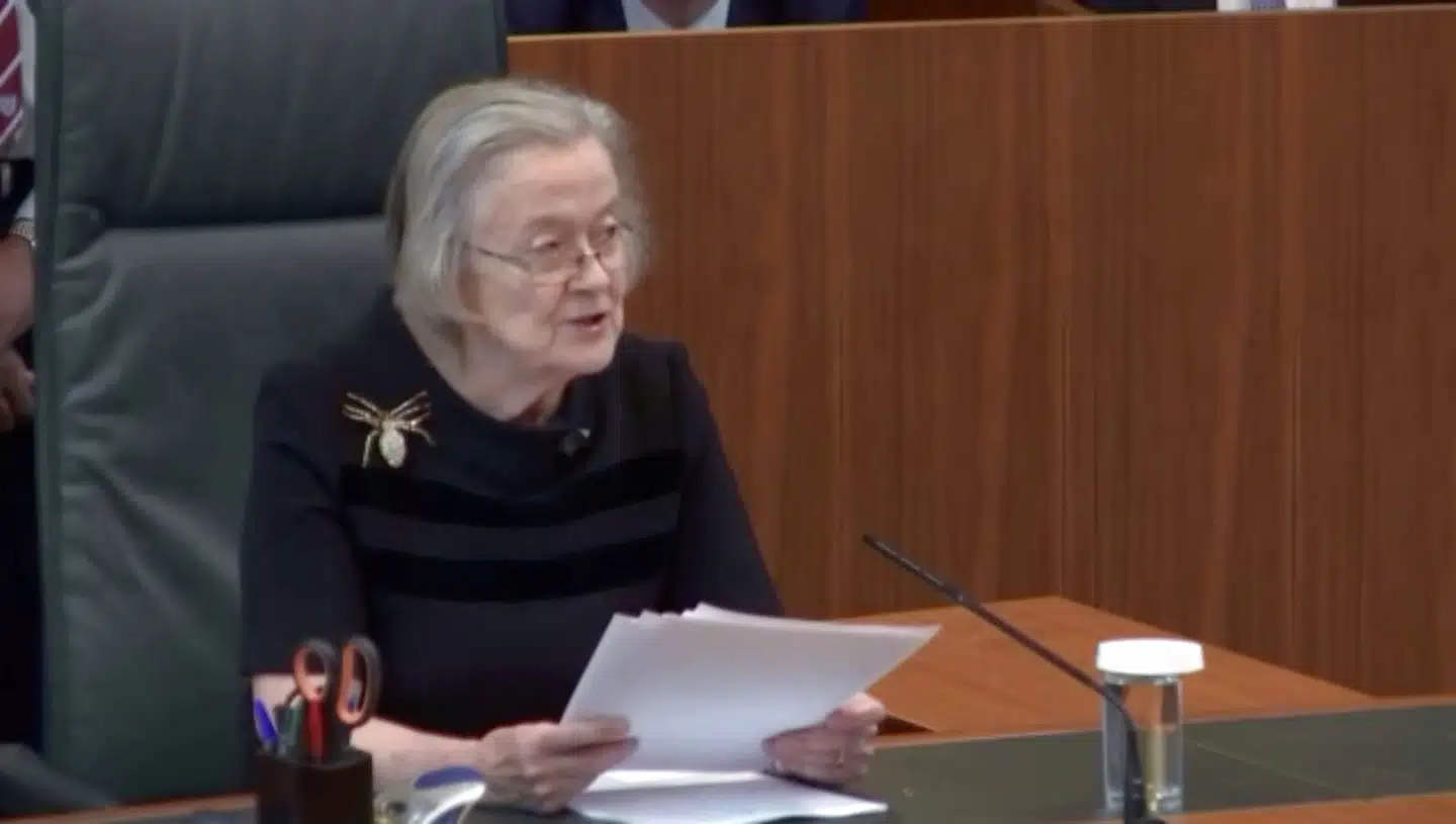 Præsident for Storbritanniens Højesteret, Lady Brenda Hale, placerede i denne uge sit 74-årige selv i verdensmagtens midte.