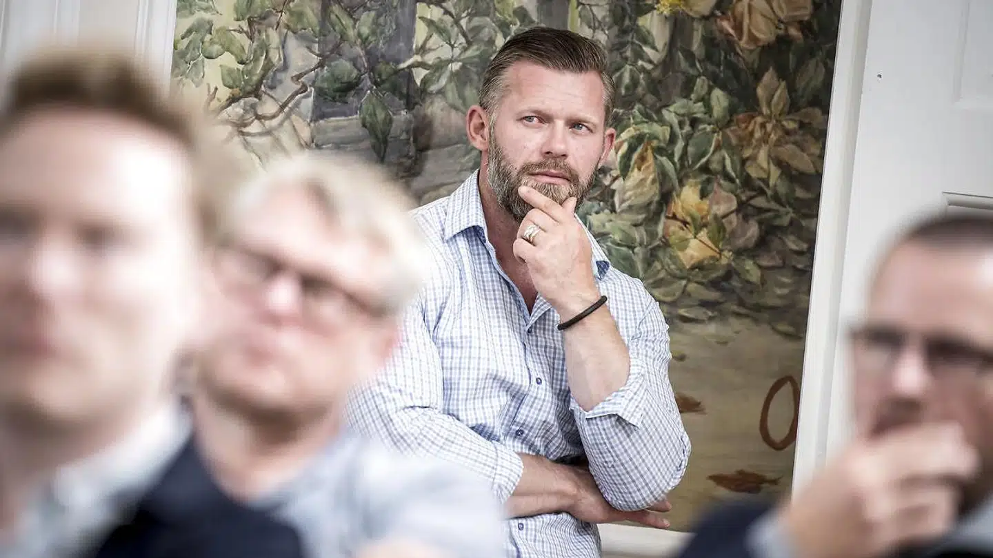 »Omkostningerne ved at finansiere nye forbedringer, som altså giver mindre og mindre nytte, bliver større og større. På et tidspunkt kan skatterne ikke stige mere, uden at omkostningerne ved at sætte dem op bliver for store relativt til gevinsten ved det, som skattestigningen skal finansiere,« skriver Joachim B. Olsen.