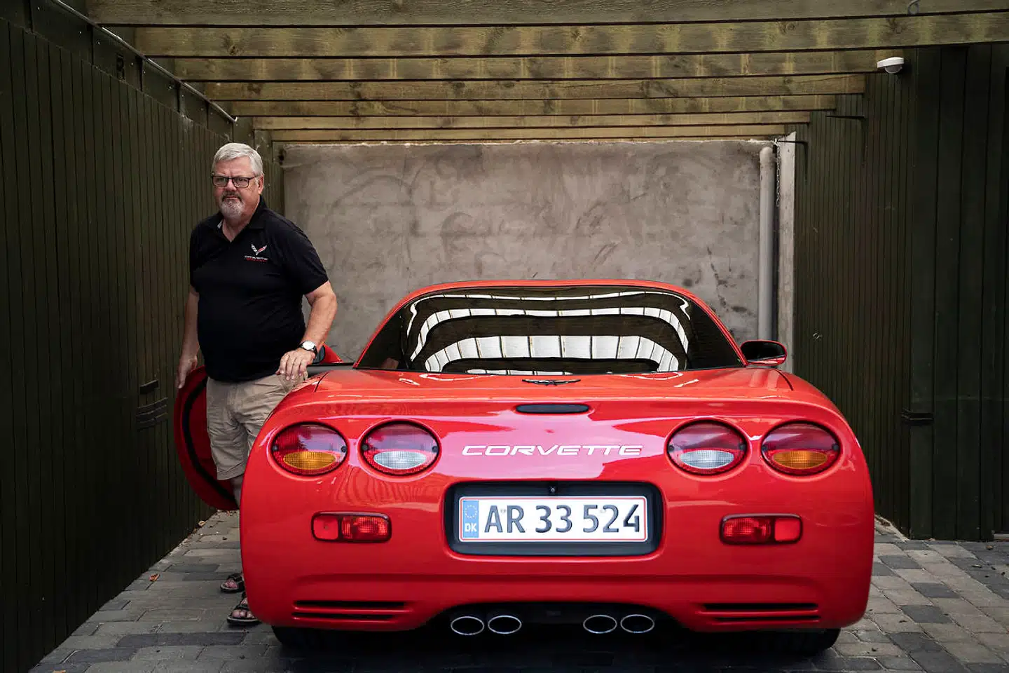 Henning Vejrup kører omkring 15.000 km årligt i sin Corvette – selv om den kun triller i sommerhalvåret.
