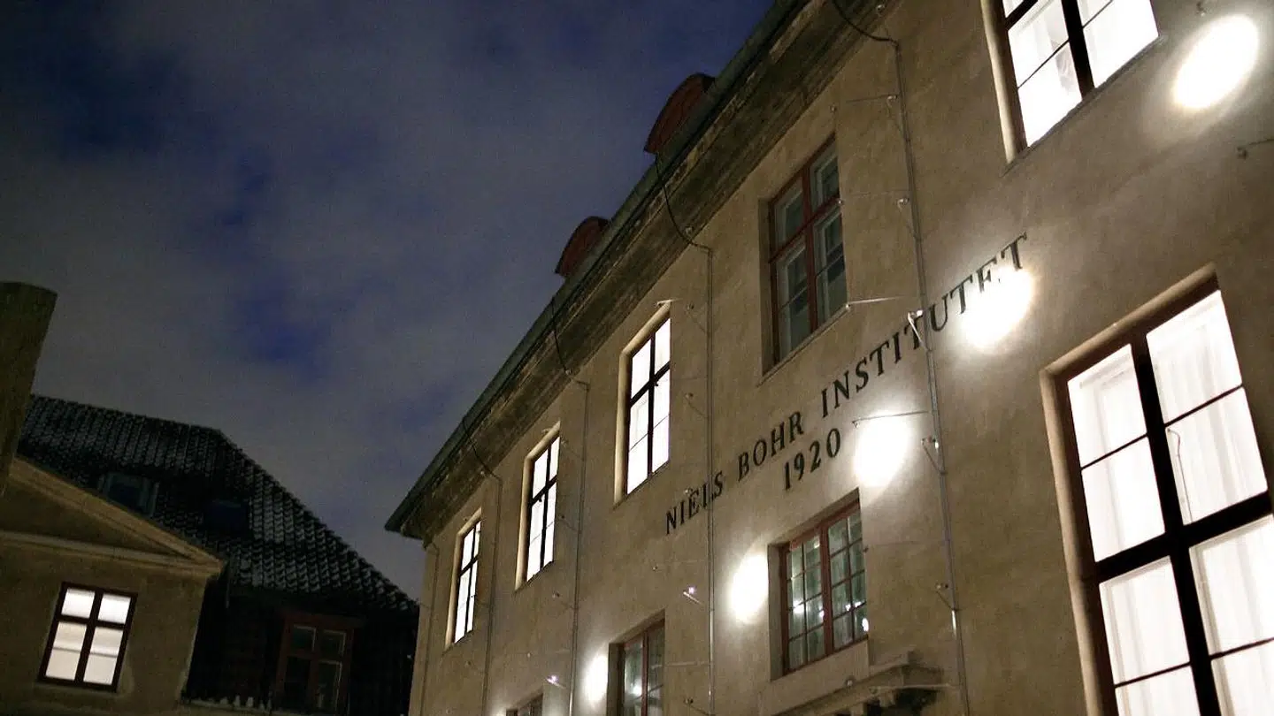 »Danske virksomheders succes i verden bygger på, at danskerne er dygtige og opfindsomme, og hvis vi fortsat skal have succes, forudsætter det, at vi fortsat investerer i forskning og udvikling,« skriver Claus Jensen, Kim Graugaard og Henrik C. Wegener.