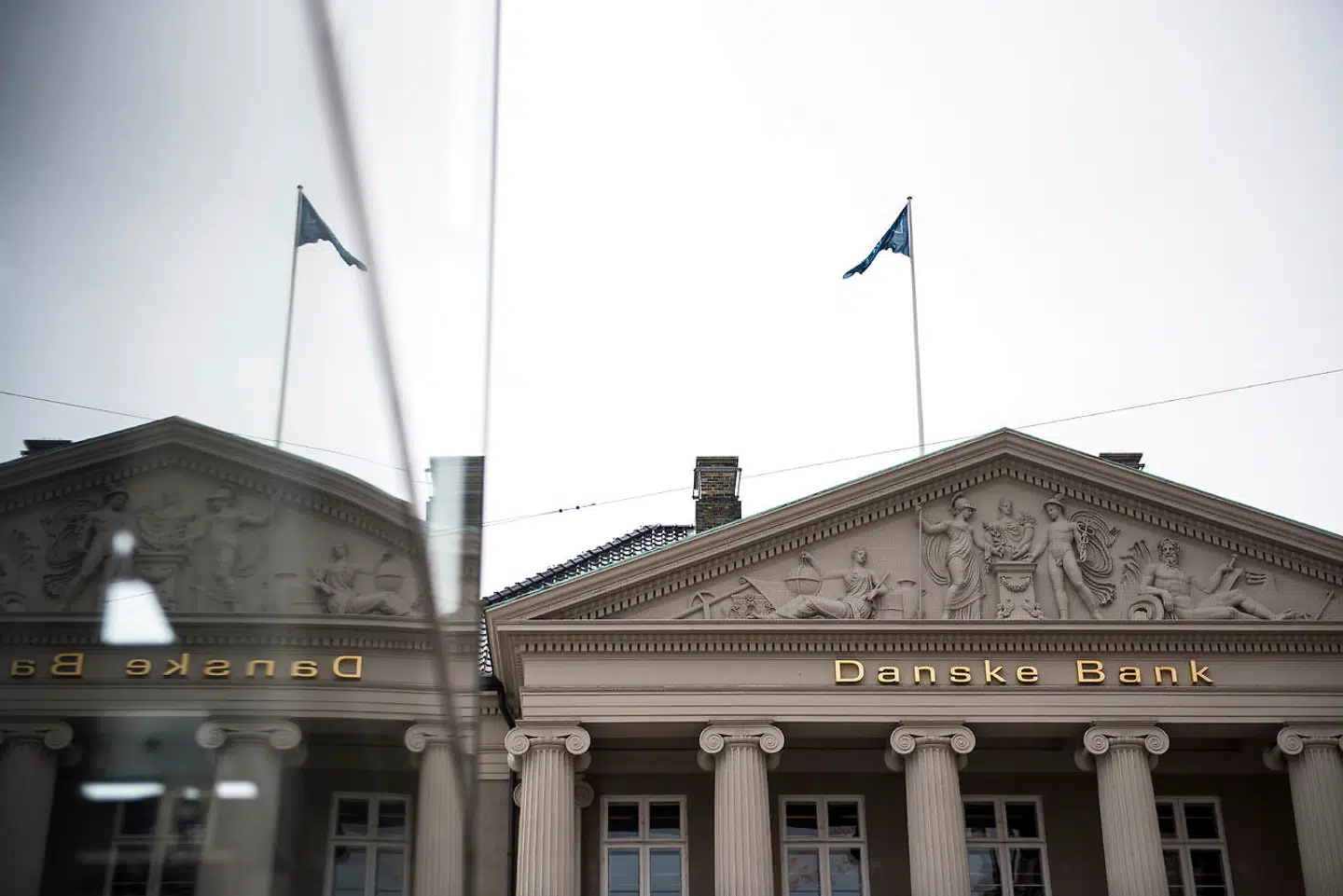 Danskerne er generelt meget loyale over for deres bank – men det kan ikke altid betale sig.