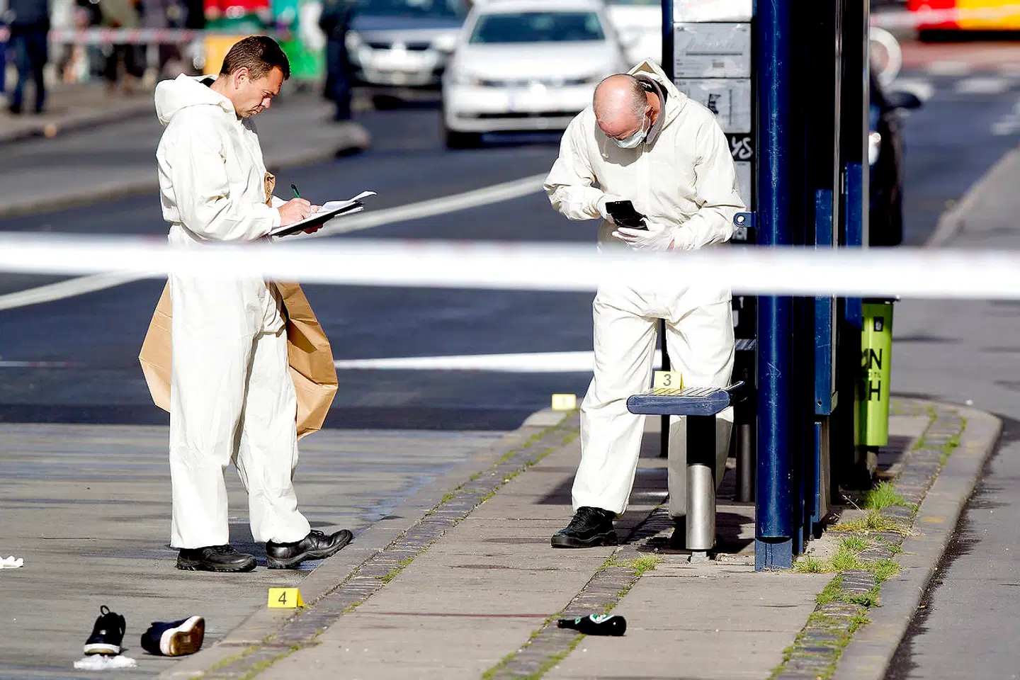 Anklagemyndigheden skal behandle sager, der involverer våben, inden for 30 dage. Det går ud over sagsbehandlingstiden for andre forbrydelser.