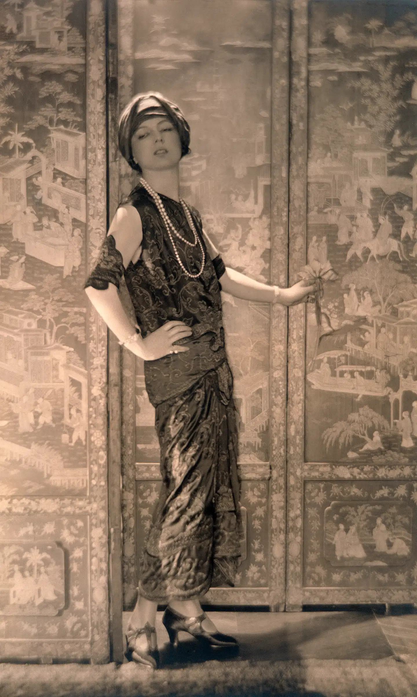 Jeanne Toussaint var Cartier-husets flamboyante flapper girl, der både blev kreativ direktør til trods for sit køn og elskerinde til den ene af de tre Cartier-brødre.