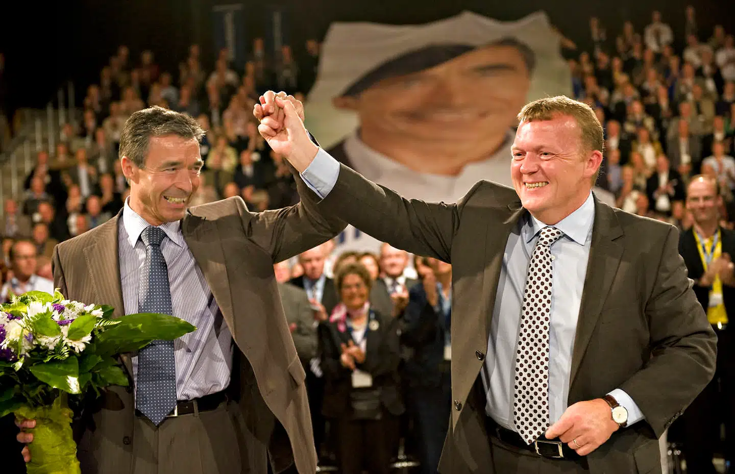 Venstres landsmøde i Odense i 2009, hvor Anders Fogh Rasmussen gav formandsstafetten videre til næstformanden, Lars Løkke Rasmussen. Arkivfoto: Claus Fisker/Ritzau Scanpix