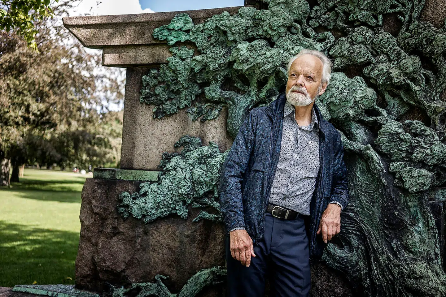 »Han (Pontoppidan, red.) har en formulering om at slå rod i sin egen jordbund. Det handler om at finde sin identitet, som ofte har at gøre med noget autentisk i ens baggrund,« siger Flemming Behrendt.