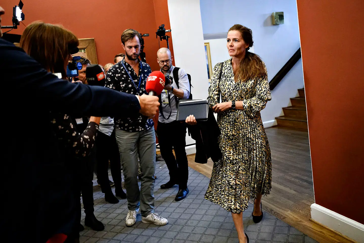 Ellen Trane Nørby (V) ankommer til mødet, da Venstre holder gruppemøde på Christiansborg, tirsdag den 3. september 2019. Venstre holder første gruppemøde efter weekendens hovedbestyrelsesmøde i Brejning, hvor både formand Lars Løkke Rasmussen og næstformand Kristian Jensen bebudede deres afgang. Foto: Philip Davali/Ritzau Scanpix