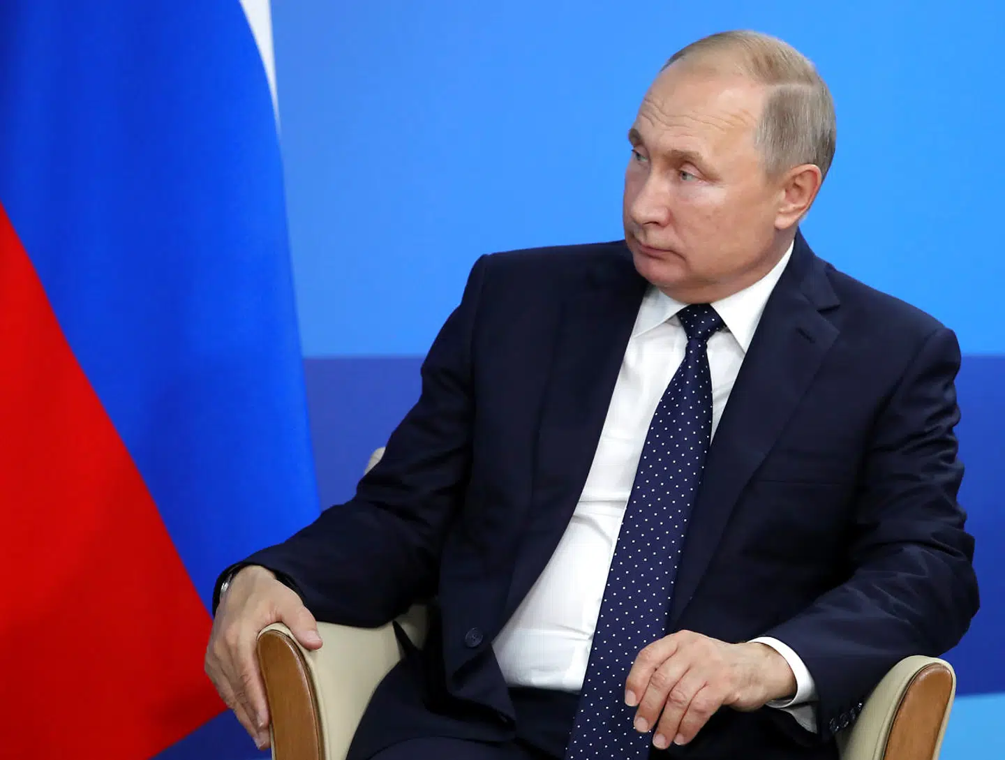 En højtstående person i Kreml med adgang til Vladimir Putin har i mere end et årti været en hemmelig en amerikansk spion.