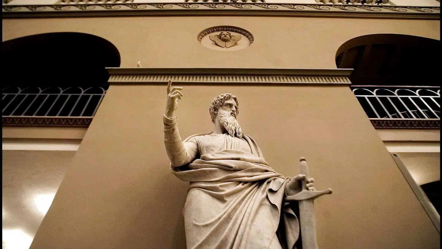 Paulus’ virke er udtryk for vilje til magt, mener Ole Thyssen. Her er Bertel Thorvaldsens statue af apostlen i Københavns Domkirke.
