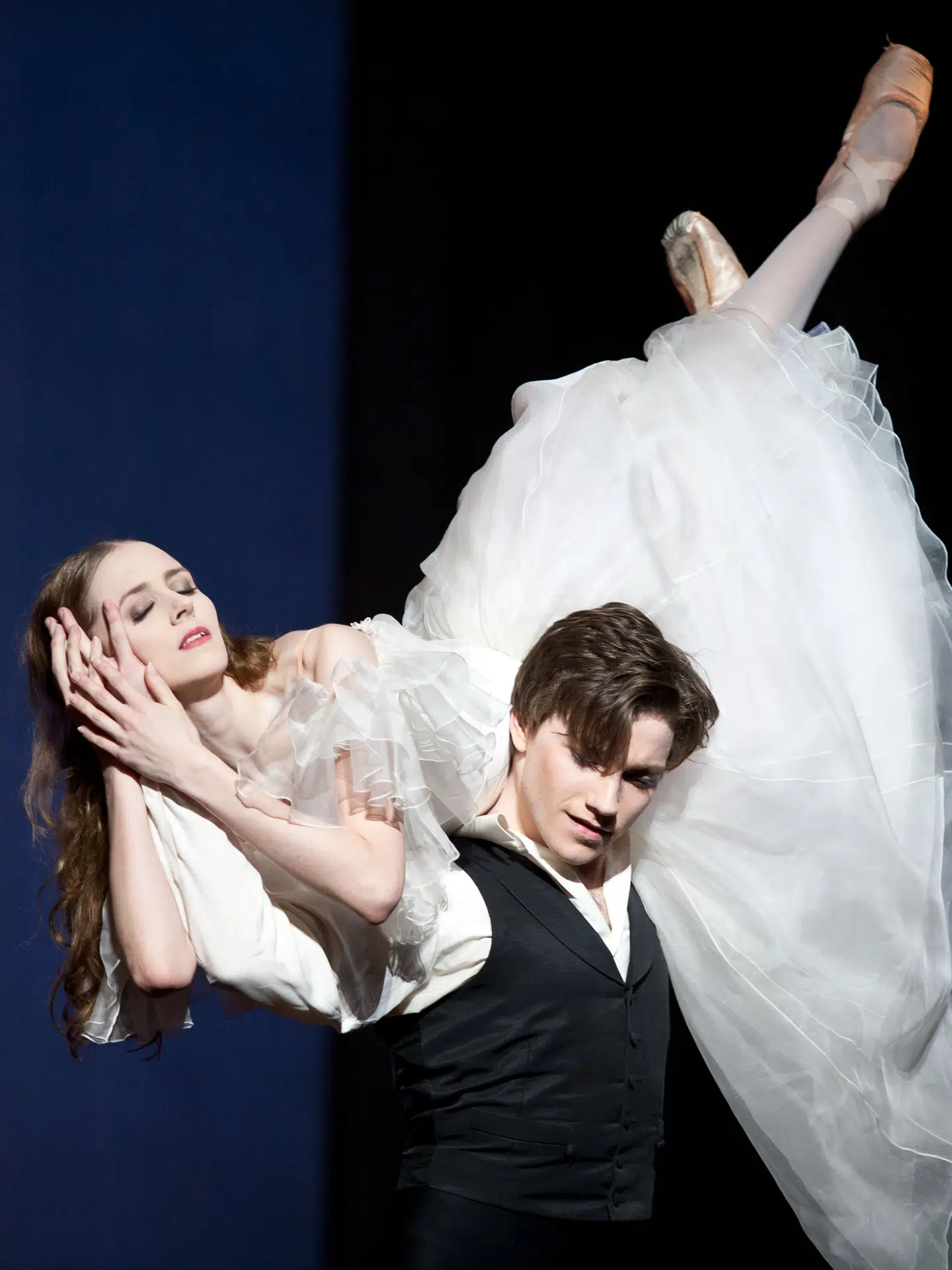 Alban Lendorf og Susanne Grinder i »Kameliadamen« på Det Kongelige Teater i i 2012.