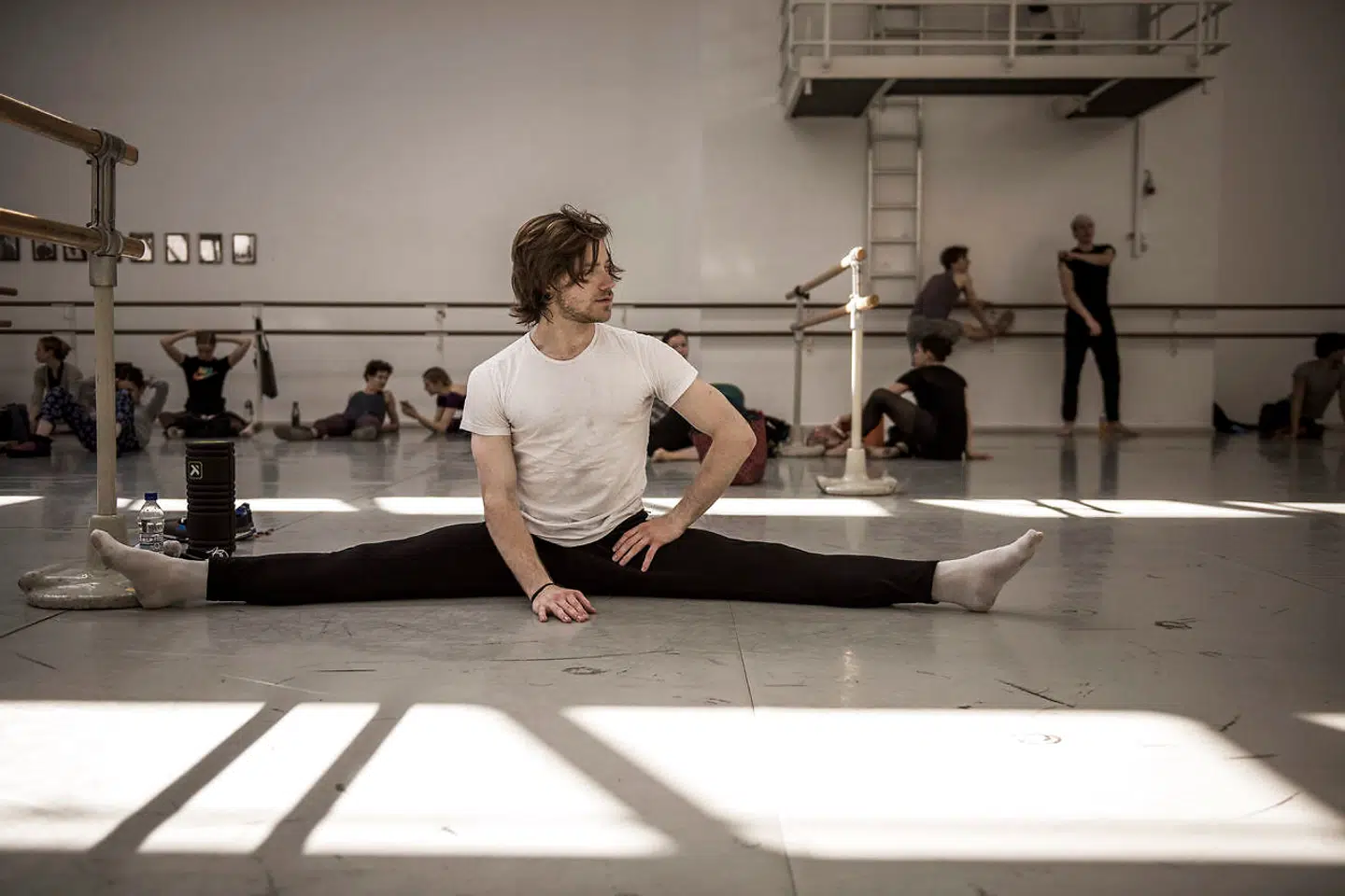 Alban Lendorf i træningssalen på Det Kongelige Teater 2016.