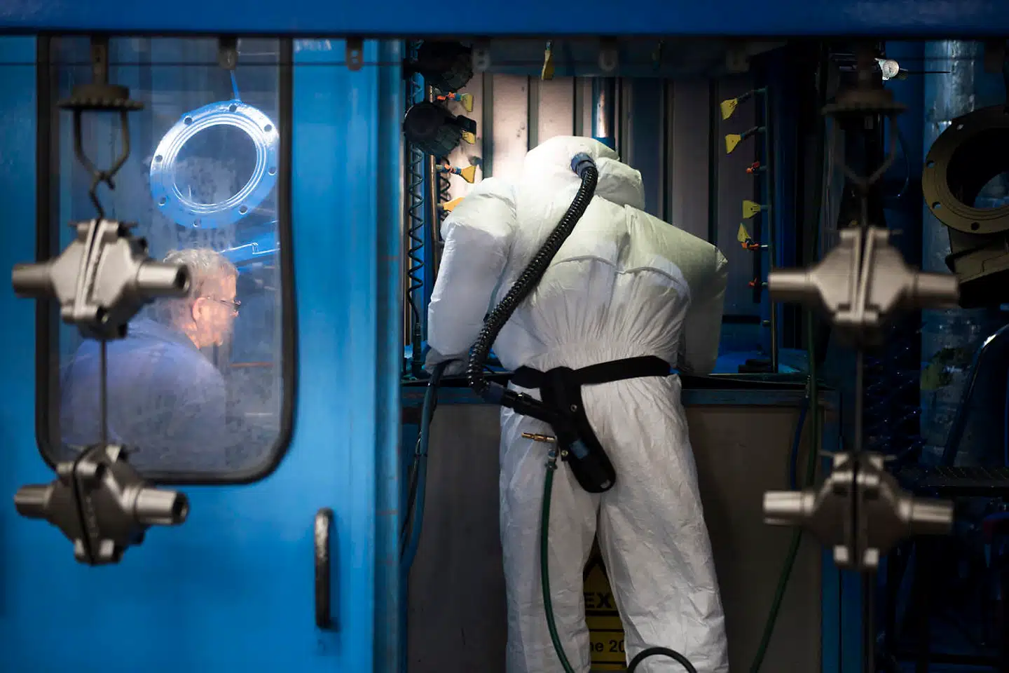 Den danske familieejede virksomhed AVK, der producerer ventiler til vand, gas og brandbekæmpelse, mener, at arvebeskatningen på generationsskifter er for hård. Regeringen bør ændre på, hvordan virksomhedens værdi bestemmes, når arveafgiften skal betales.