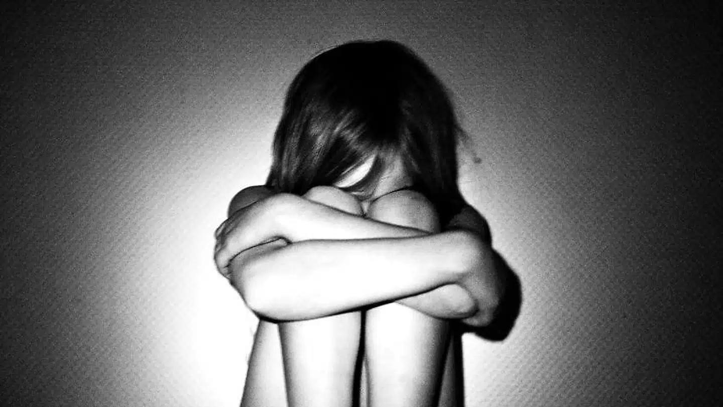 Tidligere så Red Barnet, at børnepornografisk materiale i højere grad blev uploadet på offentligt tilgængelige hjemmesider frem for på filservere. Det gjorde det lettere for myndighederne og søgemaskinerne at finde og fjerne materialet. (MODELFOTO).