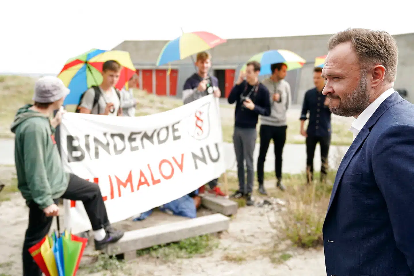 På Naturcenter Amager Strand i København tog klima-, energi- og forsyningsminister Dan Jørgensen tirsdag hul på de første drøftelser med regeringens støttepartier om en ny klimalov