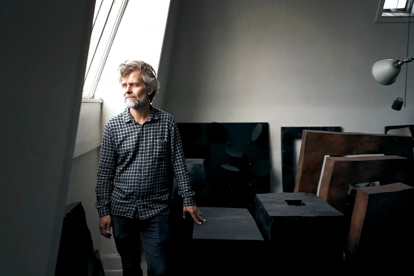 »Det vil være en kulturel fattiggørelse af byen,« har kunstner og beboer i Holckenhus Kaspar Bonnén sagt til Berlingske: »Vi mister de steder, hvor den vigtige historie har fundet sted. Vi ligger lige ved siden af Glyptoteket, Nationalmuseet og Københavns Museum, hvor man fylder historien. I Holckenhus er der fortsat folk, der arbejder kunstnerisk. Man burde holde fast i de steder, hvor historien fortsat skabes.«