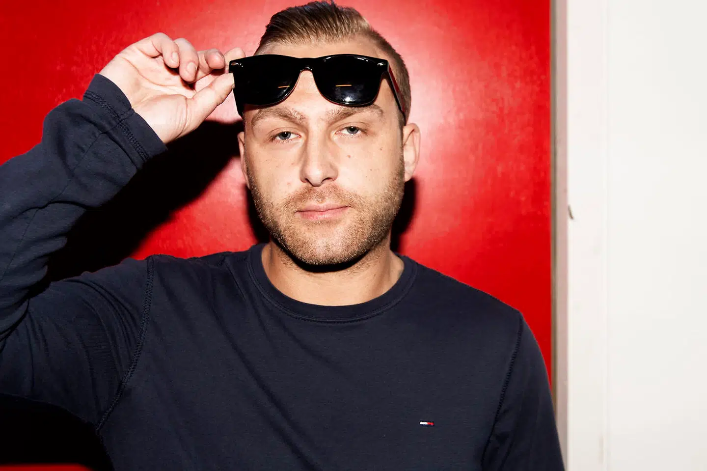 Lenny Pihl – vinder af Paradise Hotel 2018 – synes kviklån er »fucking genialt«. Formentlig har han som influencer fået penge for at fremme budskabet, og det vækker kritik – helt oppe på ministerplan.