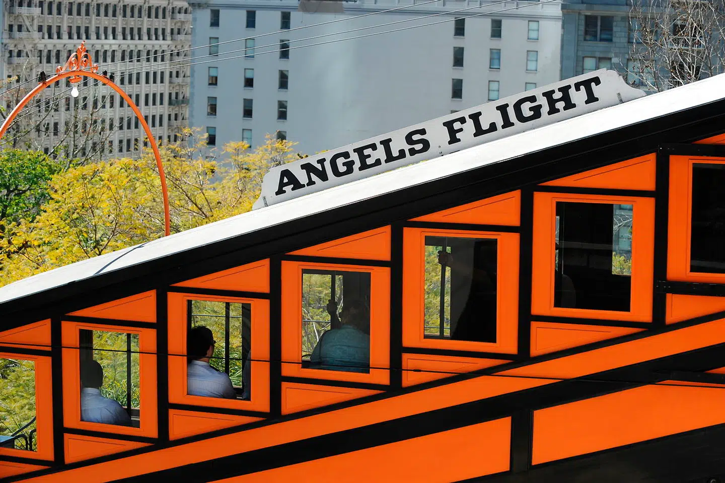 Det koster 25 cent at køre en tur med Angels Flight, og der er stadig tale om de oprindelige vogne fra 1901. Foto: AFP PHOTO / Robyn BECK