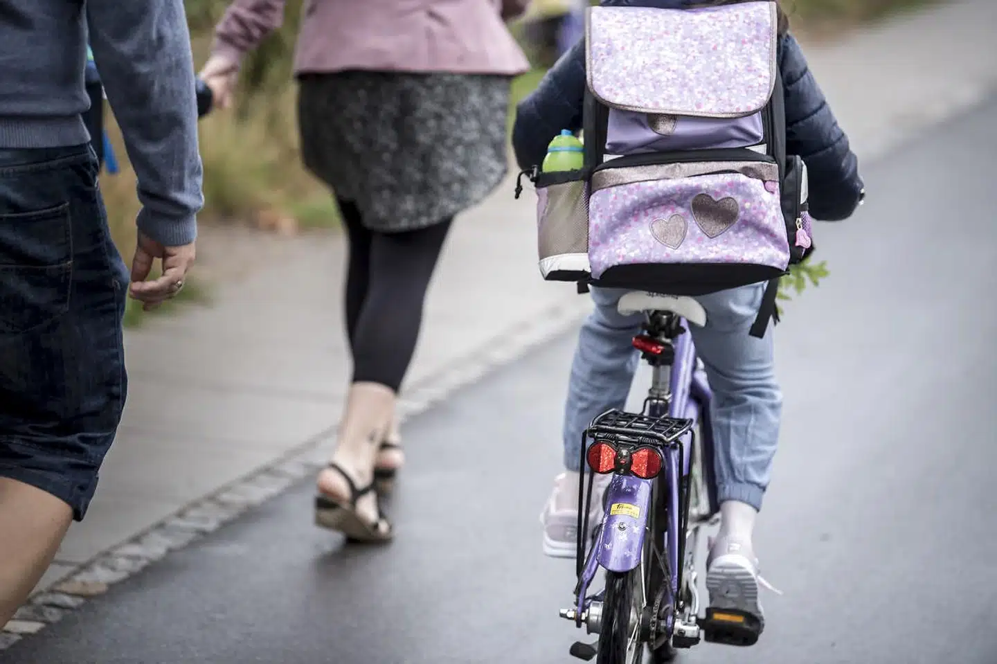 »Undersøgelsen viser dog også, at børn med flere udfordringer ved skolestart i højere grad har en sårbarhed, der ikke udelukkende knytter sig til skolekonteksten,« skriver Asger Graa Andreasen.