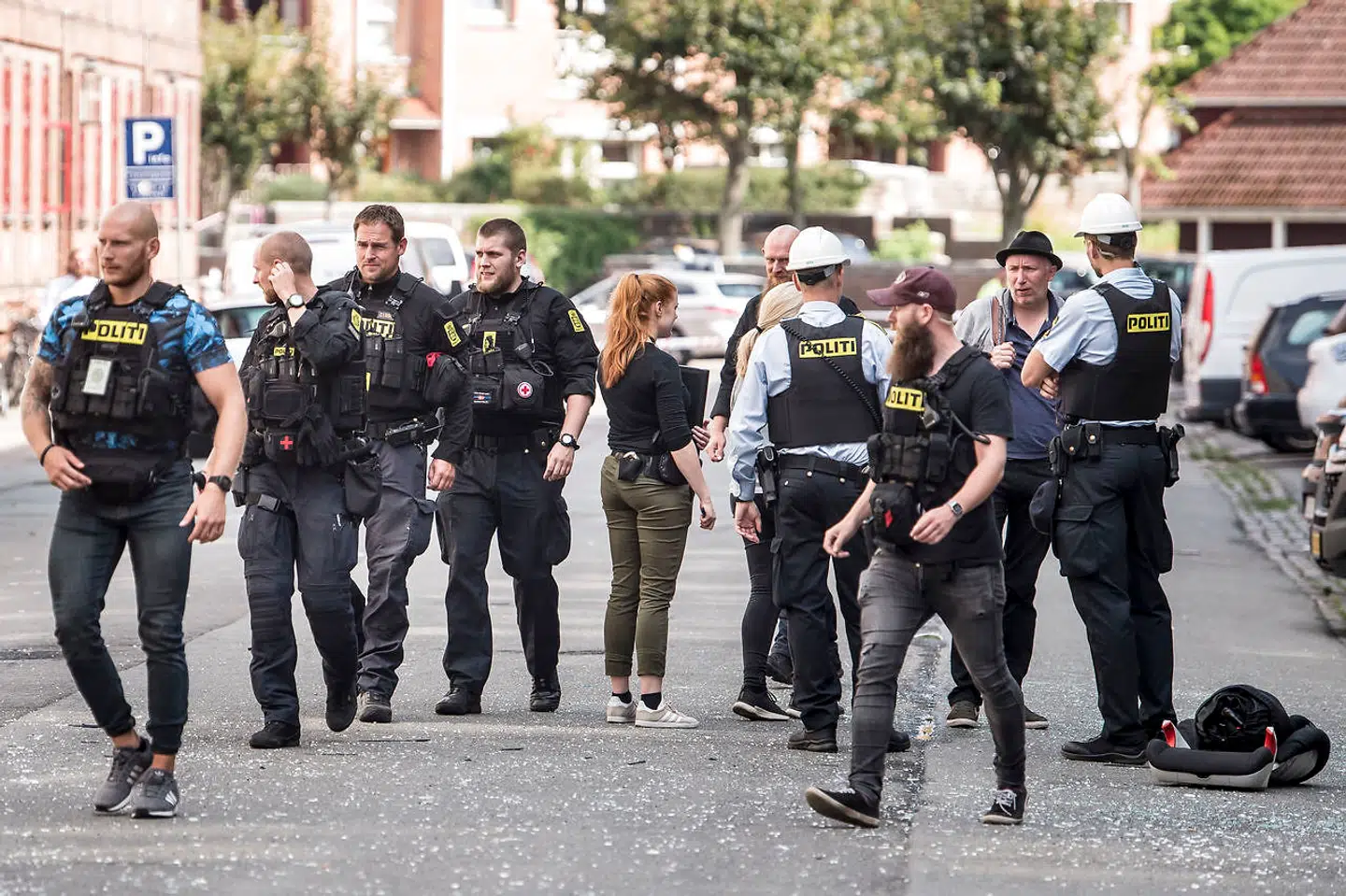 Afspærring, politi og ødelæggelser efter eksplosion ved nærpolitistationen på Hermodsgade på Nørrebro i København lørdag den 10. august 2019.