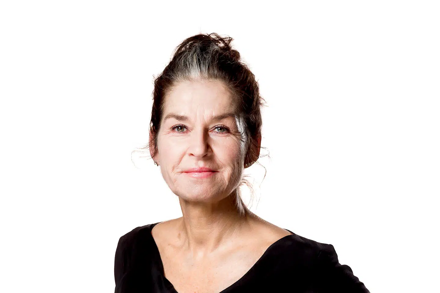 Karina Vestergård Madsen (EL) er fungerende formand for Teknik- og Miljøudvalget har ansvaret for kommunens opgaver inden for lokalplaner, byfornyelse og udvikling af byområder, byggeri, trafik og klima.