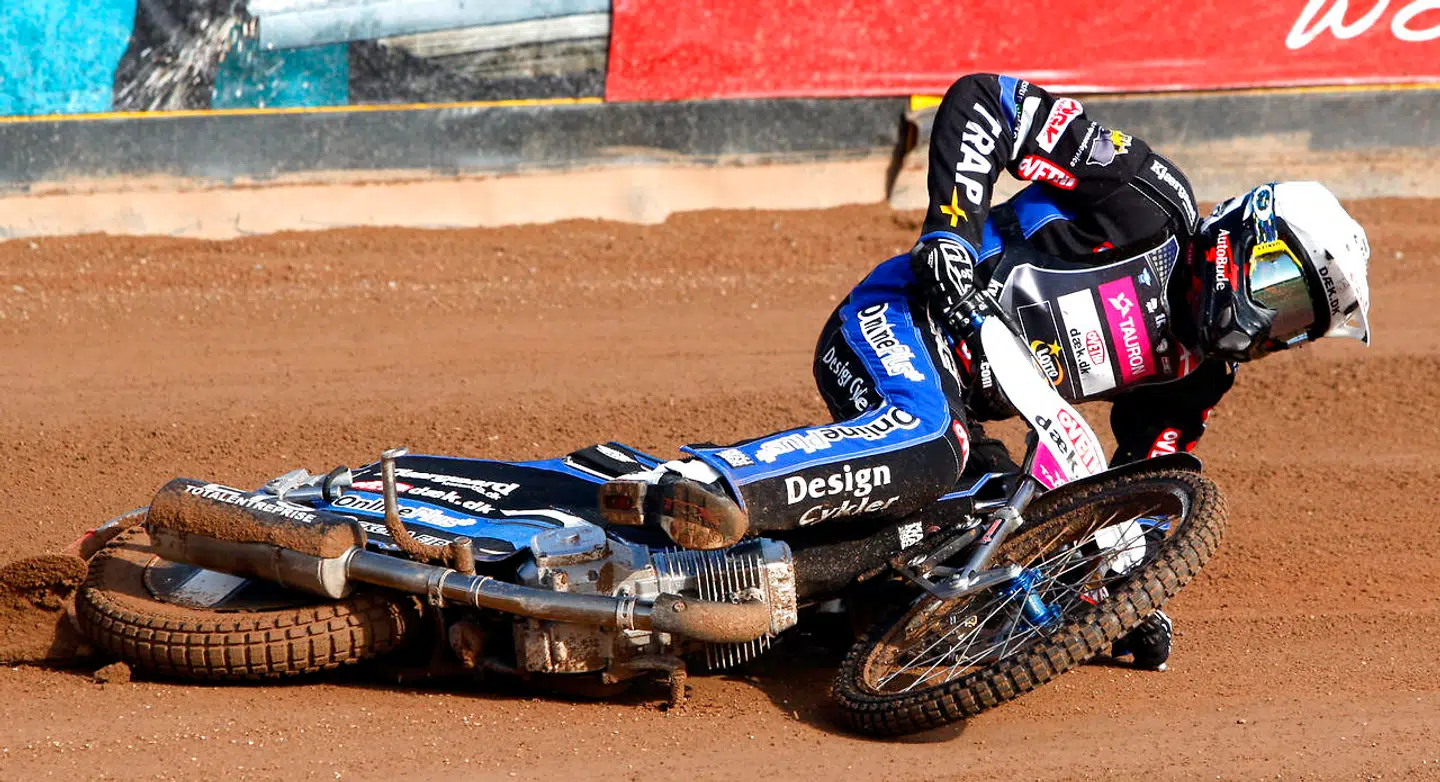 I fredags styrtede Leon Madsen voldsomt i Polen og meldte afbud til EM-løbet i Vojens den efterfølgende dag, men skaden kommer også til at koste på VM-fronten, når der lørdag dystes om point ved grandprixet i svenske Målilla.