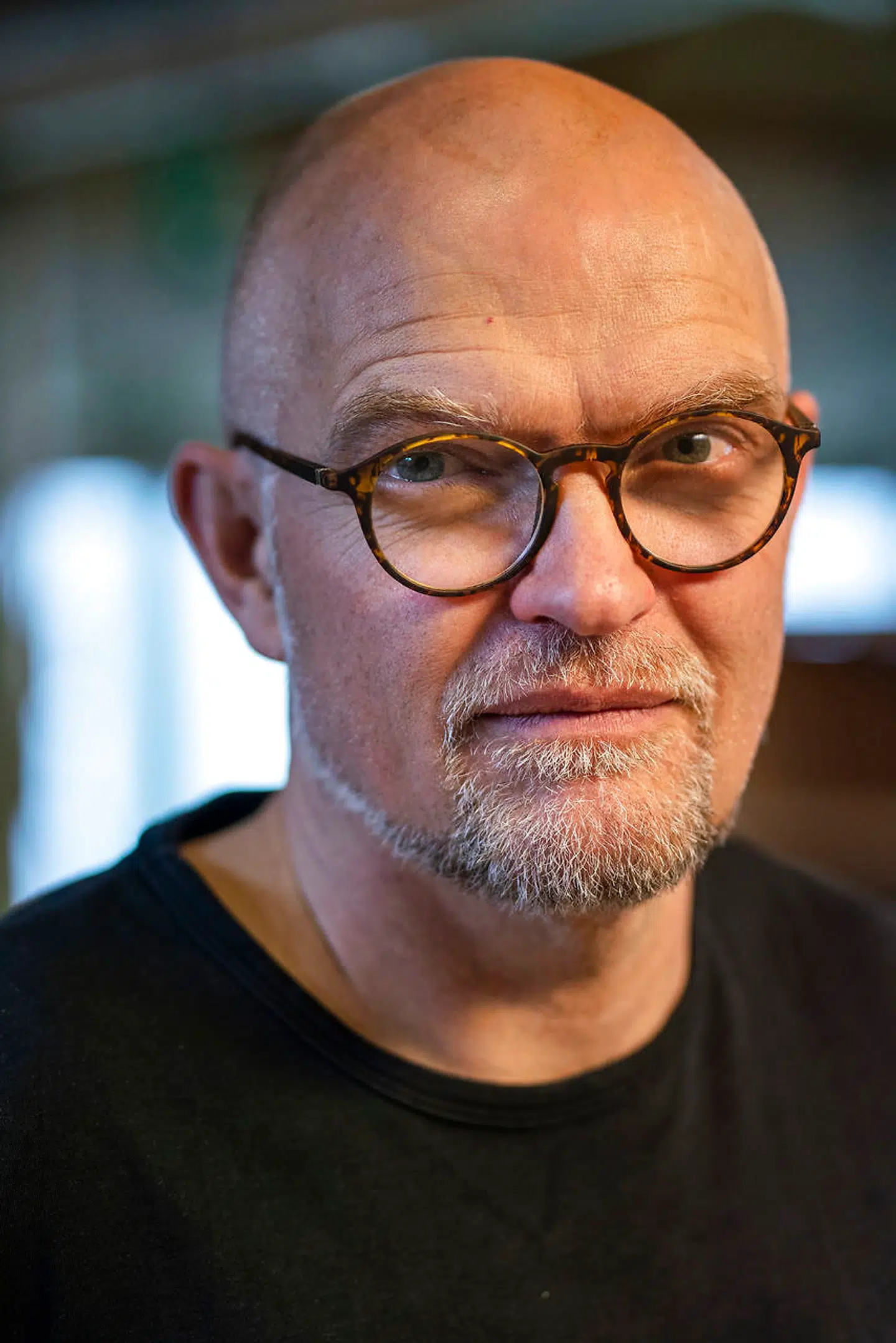 Martin Arrild er i dag 54 år og arbejder mindst lige så meget som dengang, han var ung marketingchef. »At drive virksomhed i dag kræver, at man kan tage sindssygt mange kasketter på og være dygtig ud i alle kroge. Jeg havde aldrig været her i dag, hvis jeg ikke havde haft den baggrund og den erfaring, jeg har,« siger han.