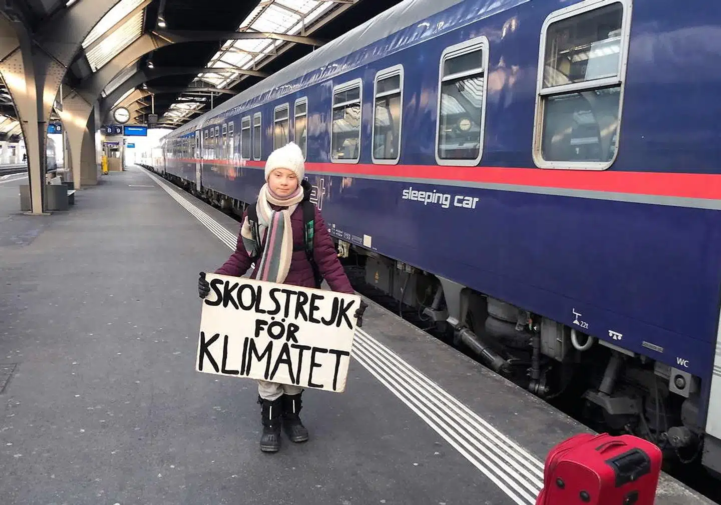 Greta Thunberg har flere gange rejst Europa rundt med tog for at holde sine opildnende klimataler. Men nu skifter hun transportmidlet ud.