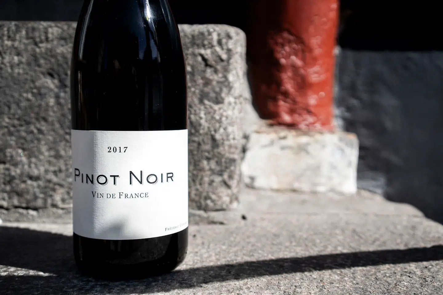 Glimrende pinot noir fra Fréderic Cossard - her årgang 2017.