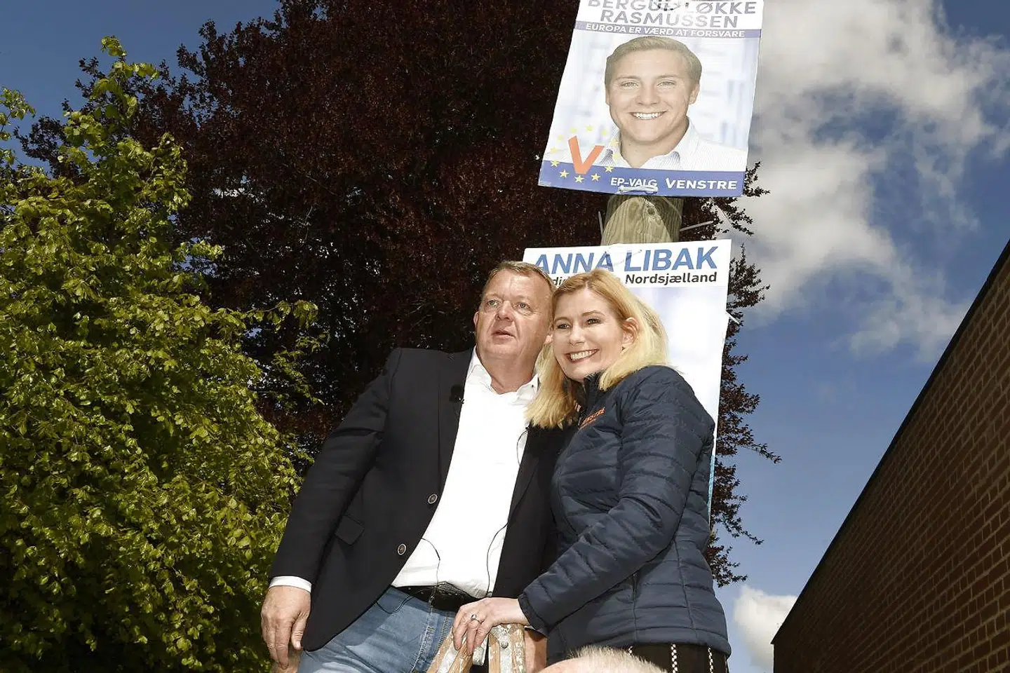 Martin Ågerup skriver om Anna Libaks indlæg i Berlingske:»Det rejser ikke en borgerlig splid, men nogle dilemmaer. Når Libak skriver, »at mennesker trives bedst i fællesskaber, hvor staten optræder som normgiver«, rejser der sig hos liberalt sindede nogle advarselsflag og nogle spørgsmål.«