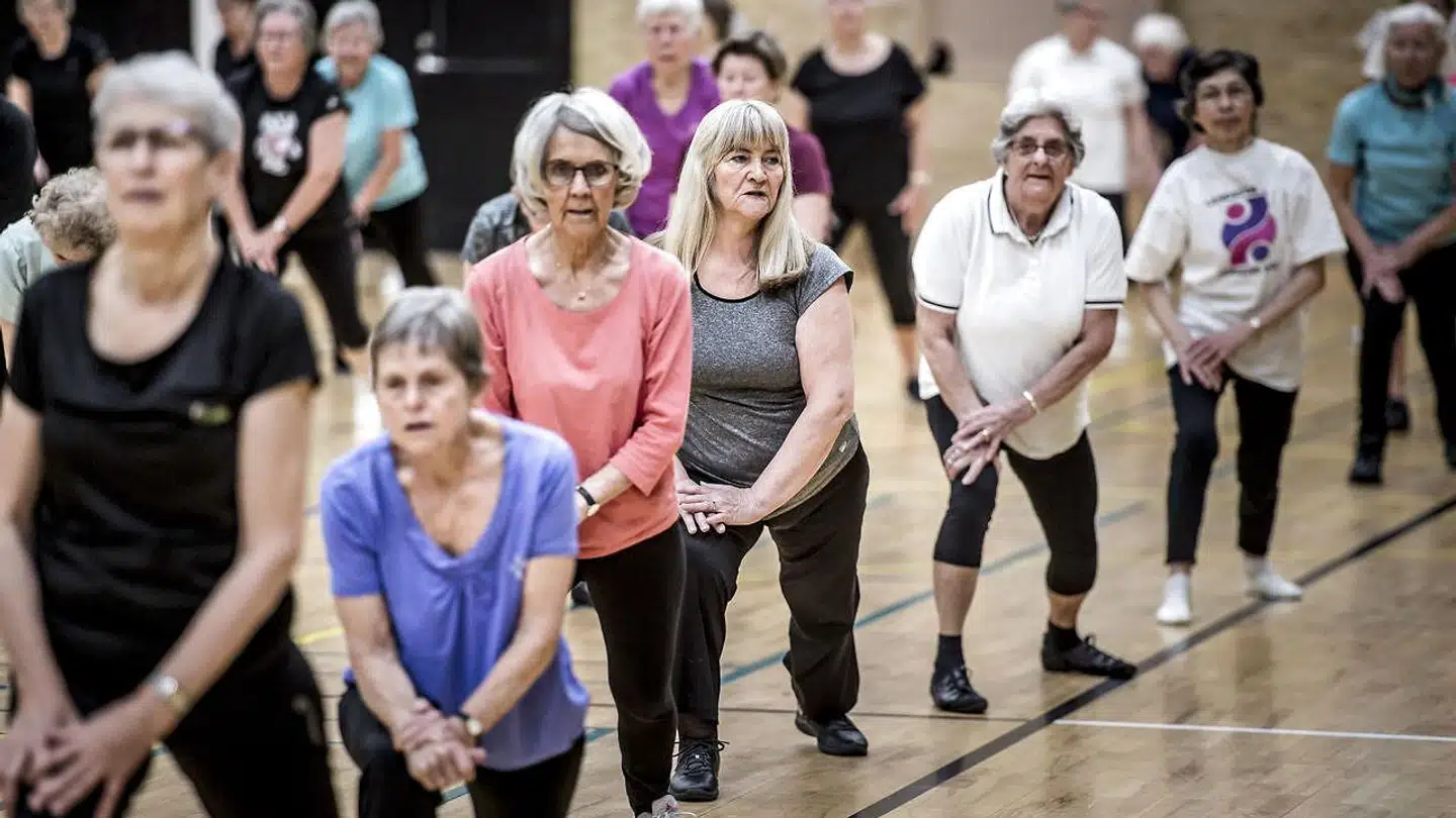 »Hvis vi skal forstå faldet i renterne fra starten af nullerne, er det især værd at bide mærke i, hvad der er sket med befolkningernes alderssammensætning,« skriver Lars Christensen.