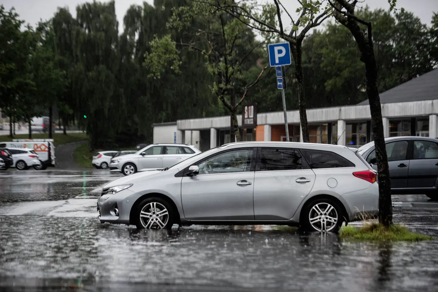 Kraftigt regnvejr har ramt flere steder rundt i landet i juli i år. (Arkivfoto).