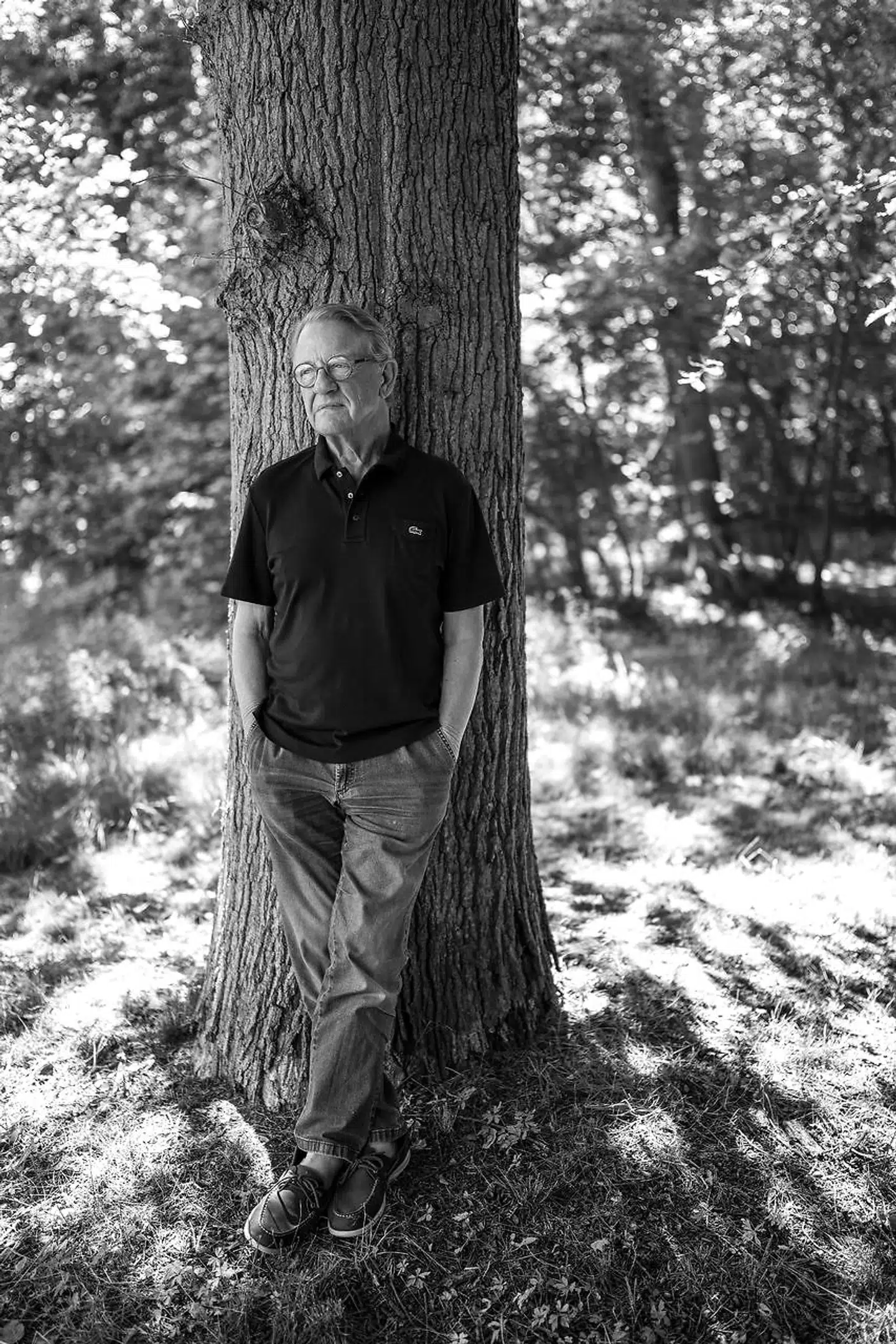 Selv om Henning Jensen har sagt teatret farvel, har han bogen fuld af engagementer i TV-serier og film. Han medvirker bla. i Avaz-brødrenes kommende film, »Kollison« og i DR-serien »Når støvet har lagt sig«.