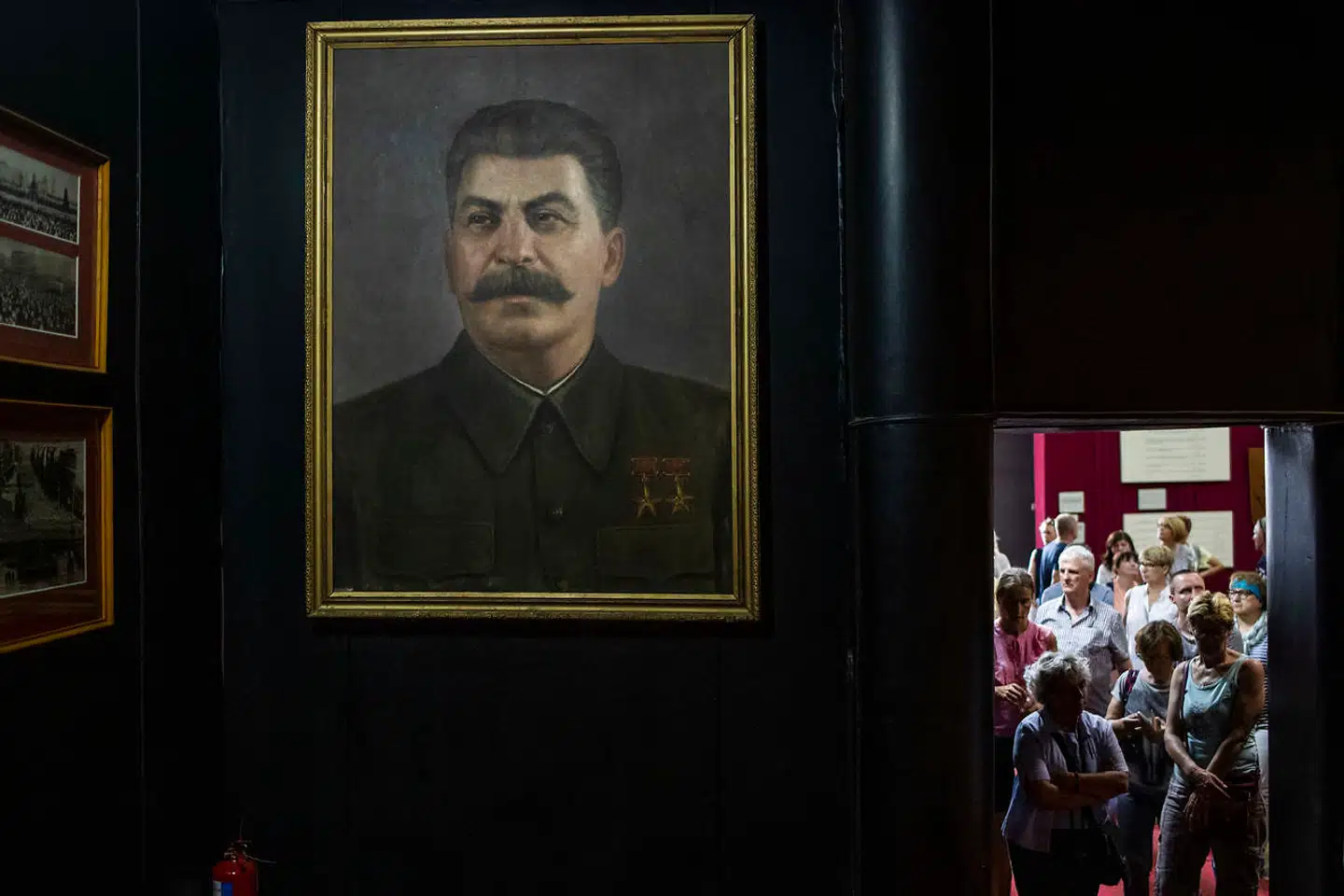 Turister på Stalin Museet i Gori, hvor Joseph Stalin blev født.