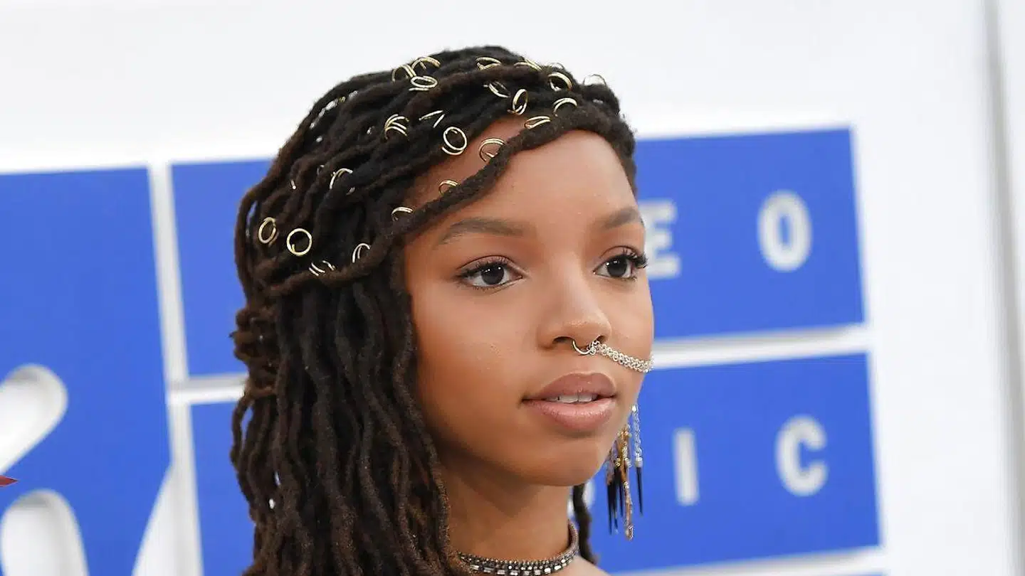 Valget af sangeren og skuespilleren Halle Bailey til rollen som havfrueprinsessen Ariel i Disneys genindspilning af »Den Lille Havfrue«. Her ankommer hun til MTV Video Music Awards i 2016 i New York.