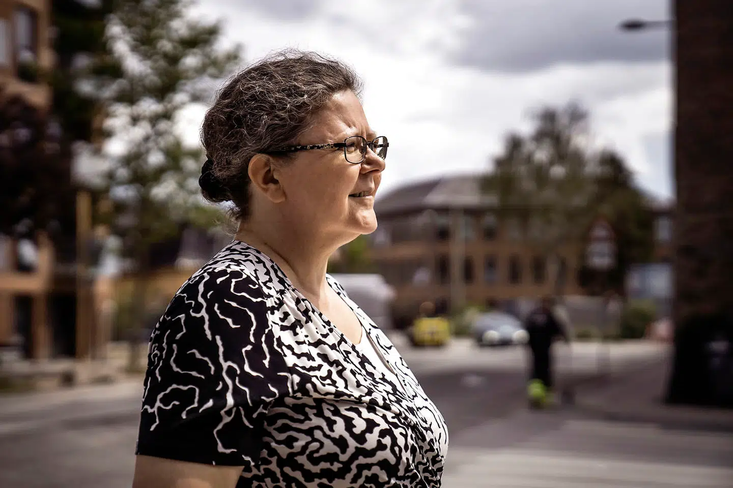 Helle Rust blev 26. oktober 2018 kørt ned på sin cykel i Vanløse: »Jeg kører frem, og det gør bilisten også. Men han kigger til venstre for at se, om der kommer cyklister eller biler. Han lægger ikke mærke til, at jeg lidt længere fremme stopper op, fordi der kommer trafik fra højre.«