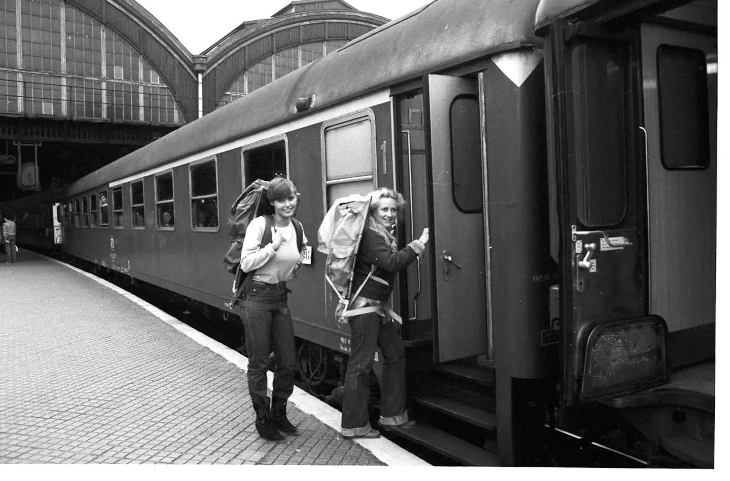 Interrailere på Hovedbanegården i 1979.