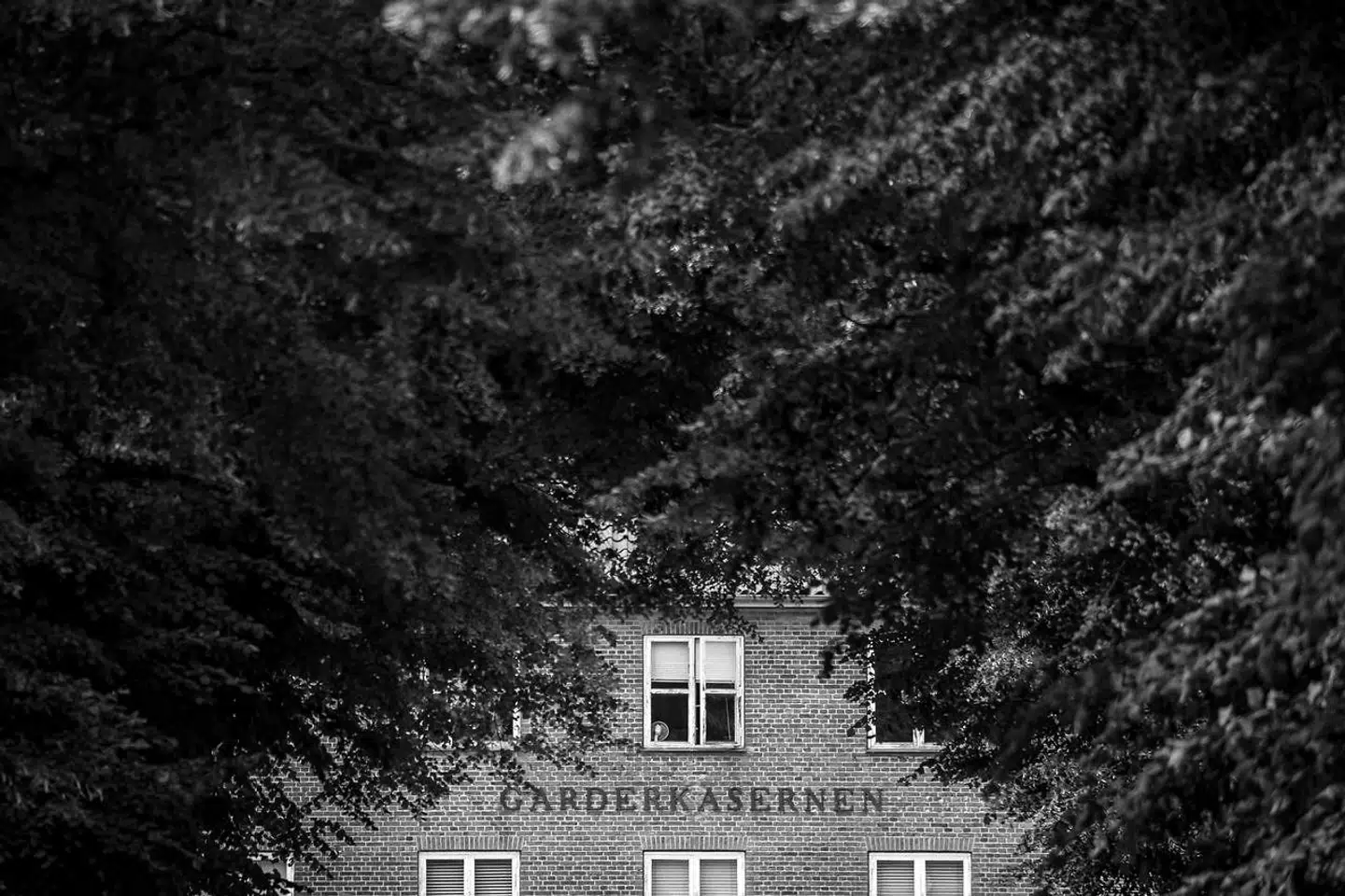 Kontaktpersonerne ved Livgardens primære kaserne i Høvelte, hvor den drabssigtede soldat var ansat, har særligt fra 2016 og frem modtaget gentagne underretninger om soldatens tilstand.