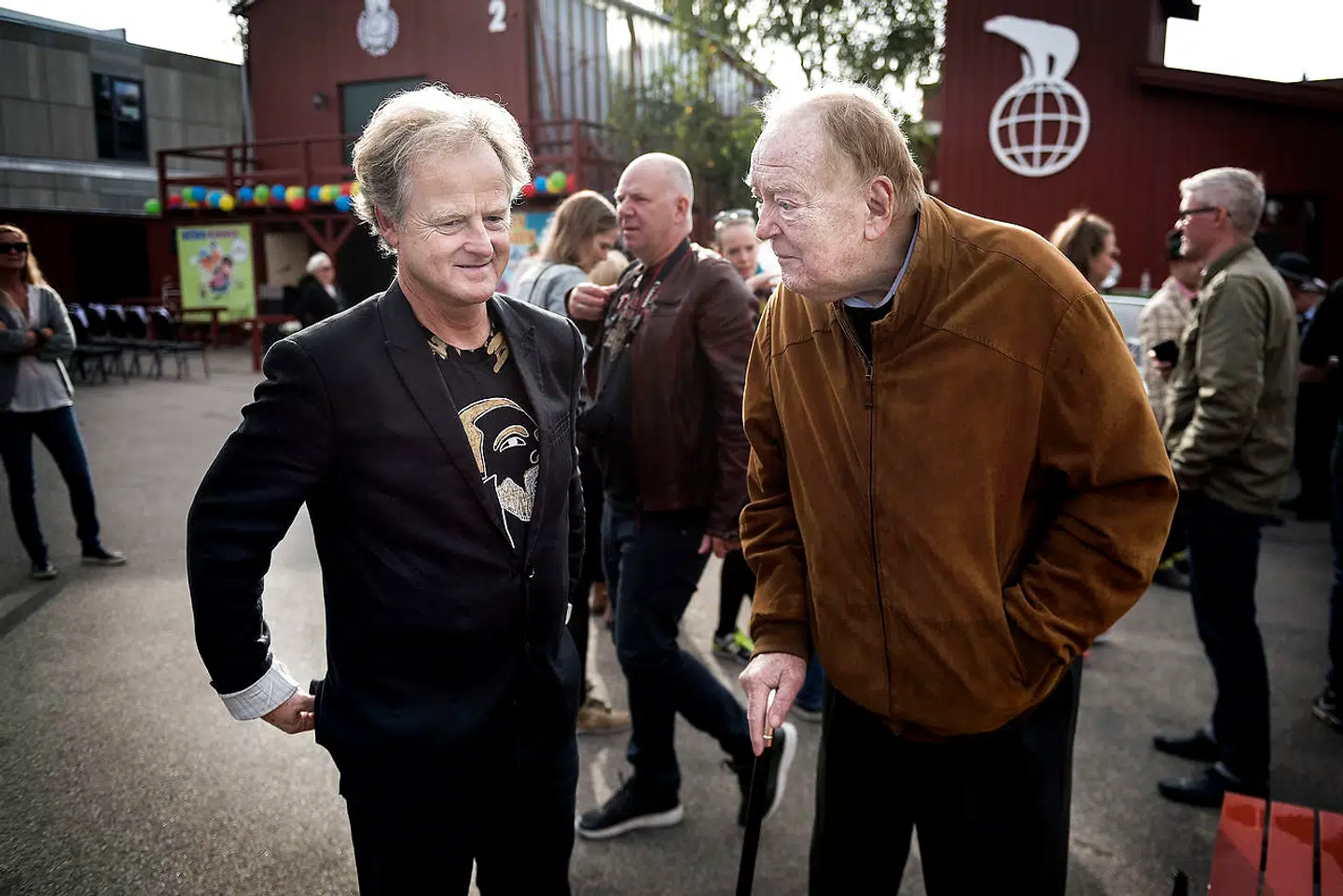 Jesper Langberg og Henning Sprogøe under åbningen af en udstilling på Nordisk Film for et par år siden.