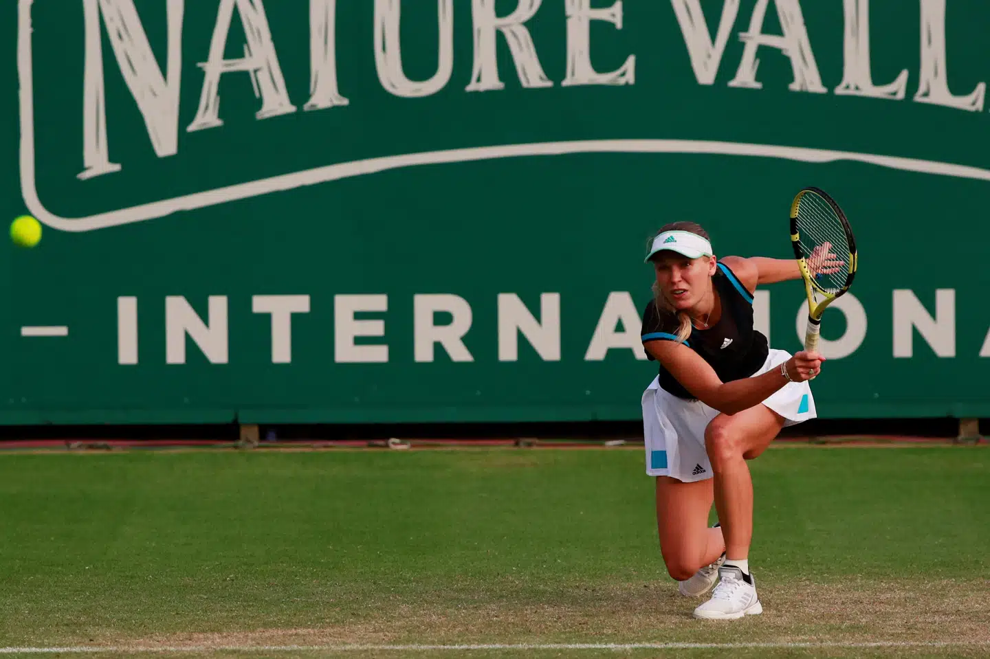 Caroline Wozniacki skal møde spanier i første runde af Wimbledon. Andrew Couldridge/Ritzau Scanpix