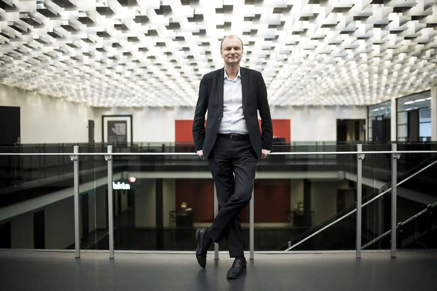 »At det skulle være venstreorienteret, når virksomheder tager et samfundsansvar, har jeg svært ved at se. Tværtimod kan man med et liberalt udgangspunkt sige, at jo flere opgaver, markedet kan løse, jo bedre, for så minimerer vi statens opgaver,« skriver Lasse Bolander, formand, Coop.
