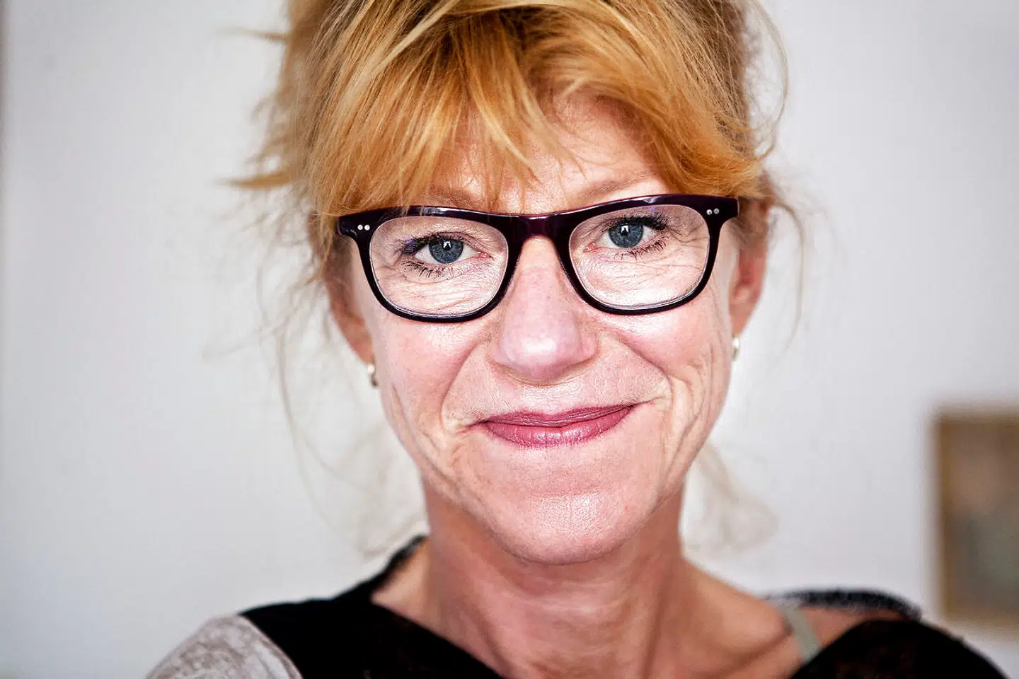 Det sjove og det smertelige forenes i Ditte Gråbøls mange kvindefigurer – hvad enten det er komikken eller tragedien, der lægges vægt på.