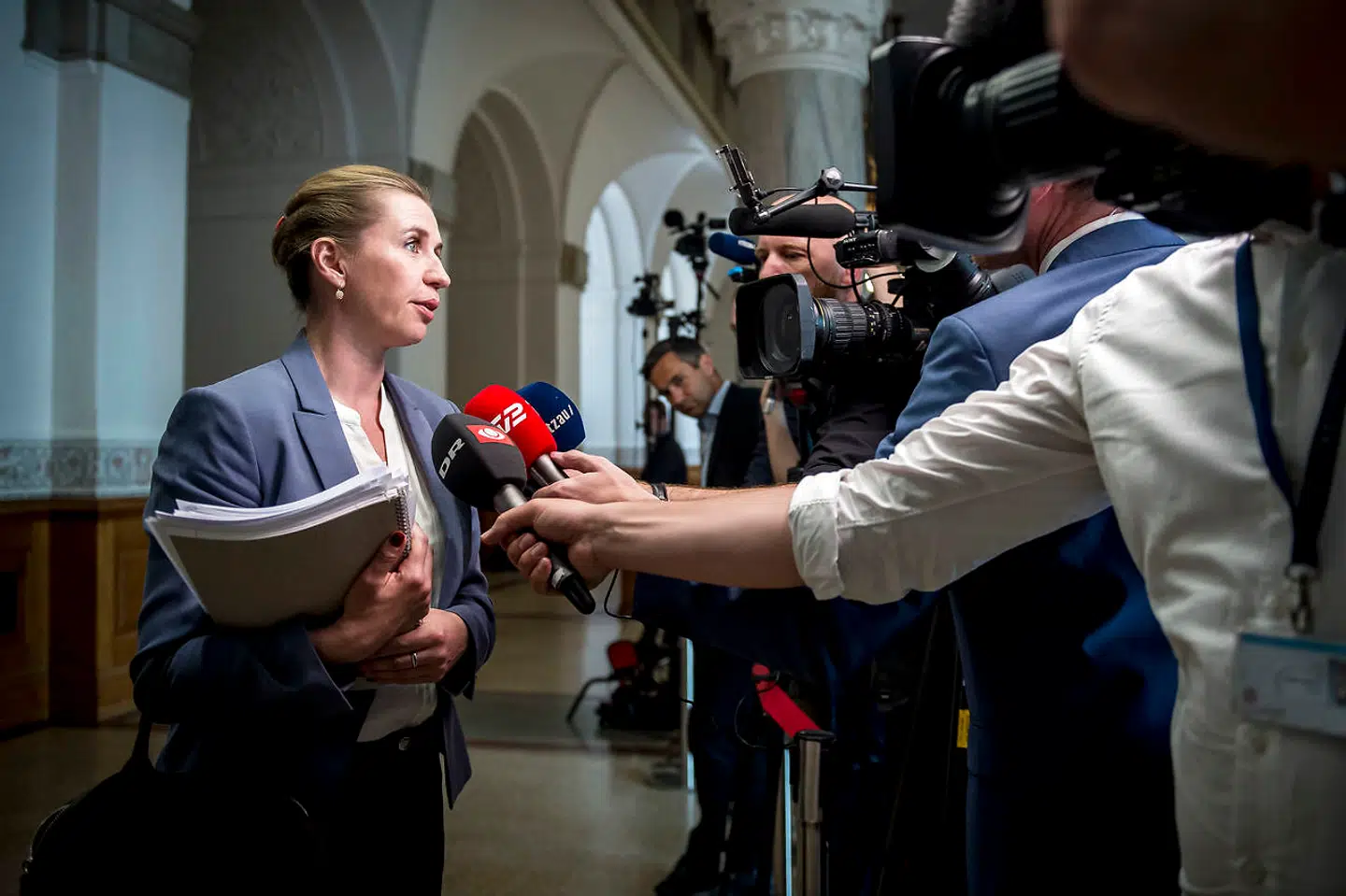 Mette Frederiksen (A) taler med pressen inden regeringsforhandlinger i Landstingssalen på Christiansborg, torsdag den 20. juni 2019.. (Foto: Mads Claus Rasmussen/Ritzau Scanpix)
