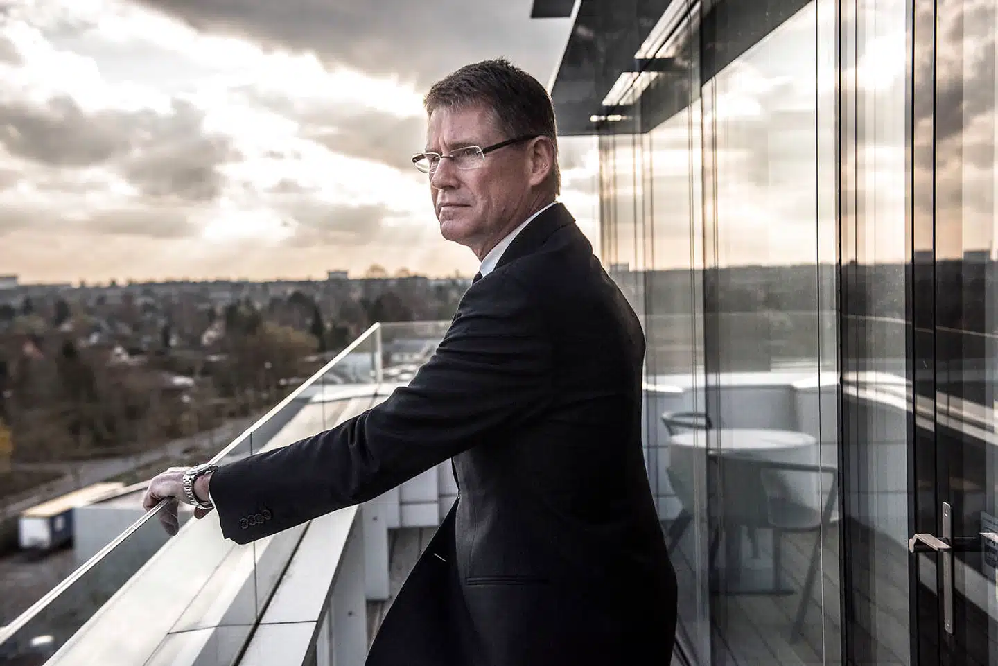 »Jeg havde hellere set, at man havde prioriteret forskning, udvikling og klima frem for velfærd. Det står jeg gerne på mål for. Men alle pengene blev jo brugt på velfærd, inden man nåede til at tale om klima, og så er kassen bare tom. Det finder jeg problematisk,« siger formand for Novo Nordisk Fonden Lars Rebien Sørensen om den overståede valgkamp.