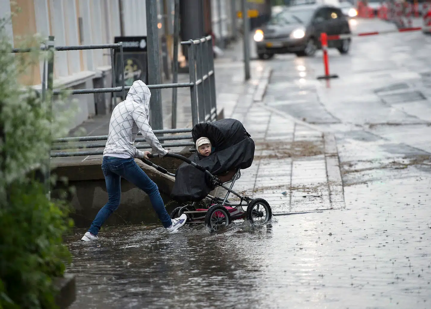 Der er særligt tale om Bornholm, Vest- og Sydsjælland samt Lolland-Falster og København og Nordsjælland, hvor DMI nu varsler om skybrud. (Foto: Claus Fisker/Scanpix 2014)