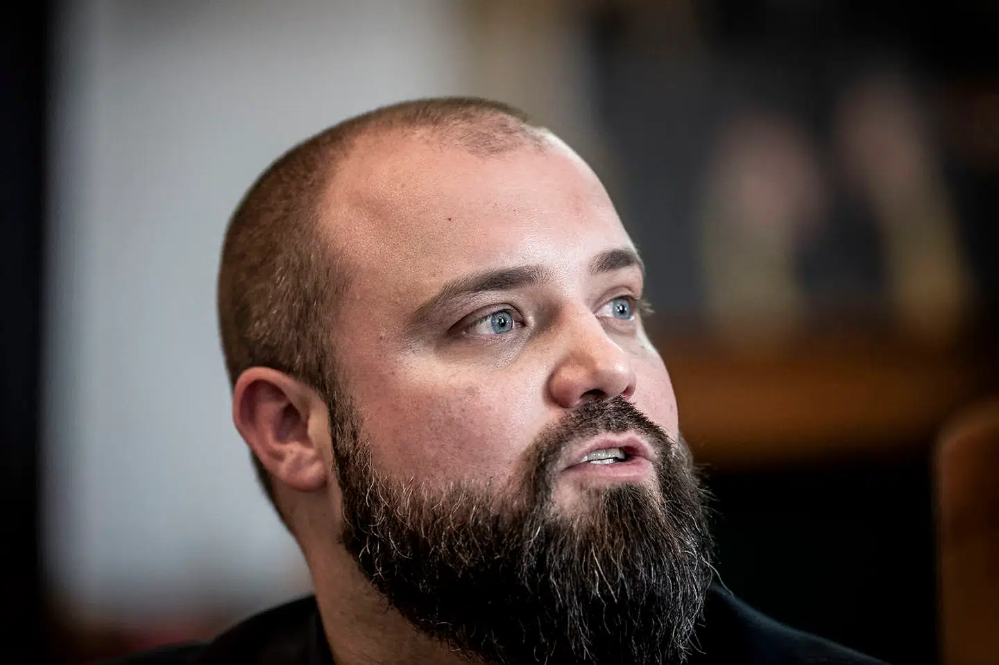 Nikolaj Villumsen fra Enhedslisten er enig med Søren Espersen i at Danmark burde sige fra overfor Kina. Han tror dog, at den bedste løsning er en fælles kritik, som Danmark sammen med andre nationer retter mod styret. (Foto: Liselotte Sabroe/Ritzau Scanpix)