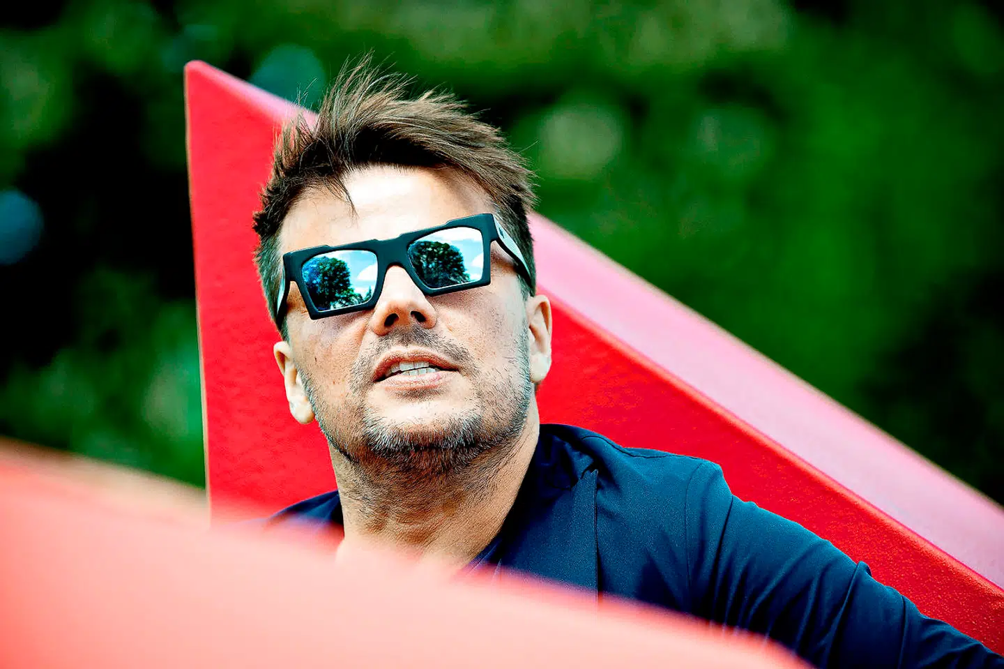 Design og arkitektur handler ikke om pæn og grim, men om hvad er det for en verden, vi gerne vil give form til. Det mener Bjarke Ingels, som er aktuel med udstillingen Formgivning.