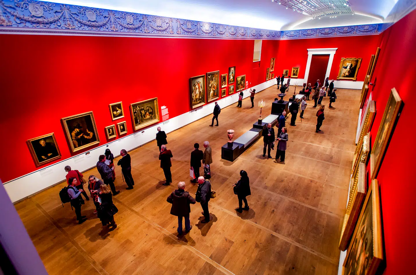 Efter sigende vil det tage 15 år at se alle udstilte genstande på museet – det vides ikke, om nogen faktisk har gjort det. Foto: Robin Van Lonkhuijsen/ANP