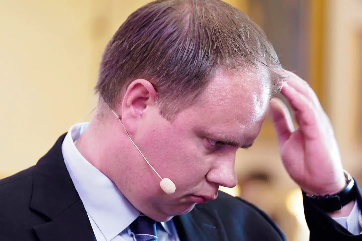 Martin Henriksen på valgaftenen - han mister formentlig sin plads i Folketinget.